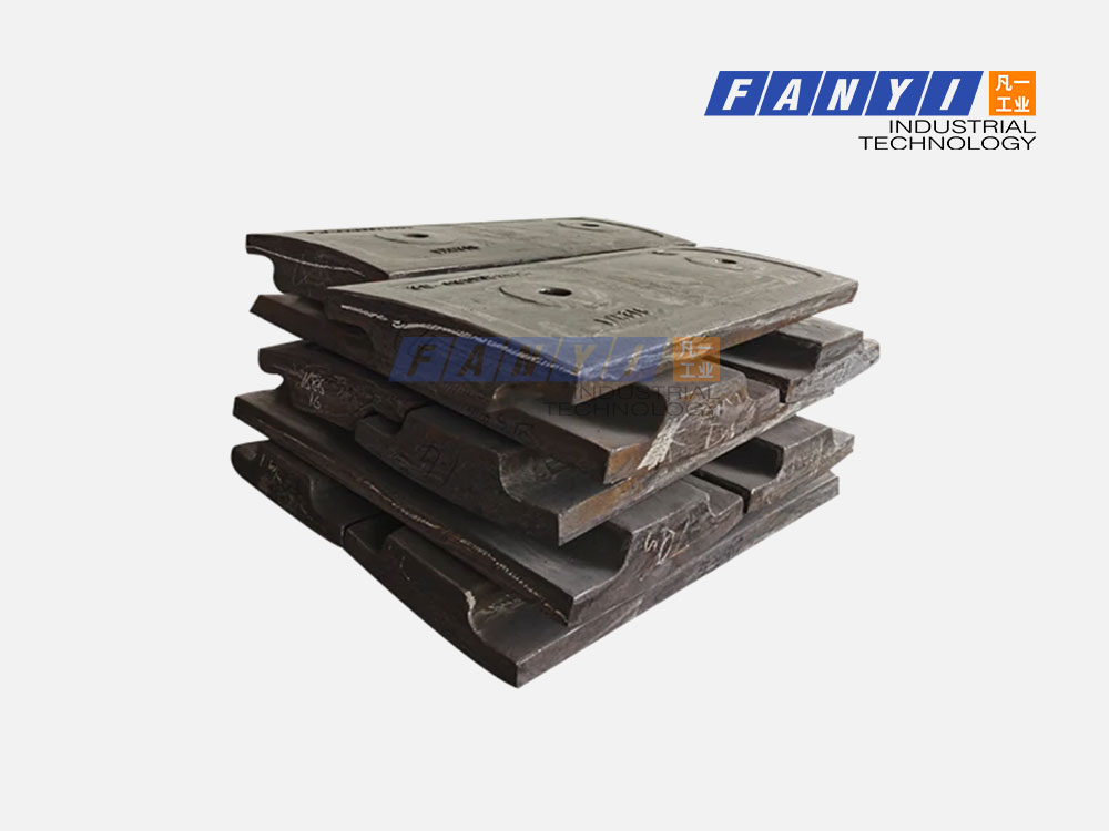 Metallic mill liners